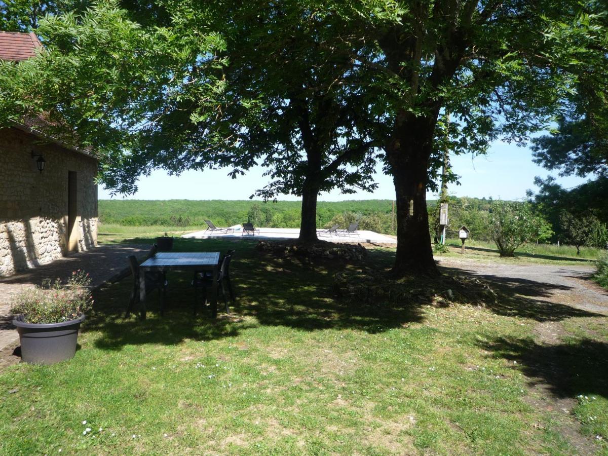 Pontours La Ferme De Bousserand מראה חיצוני תמונה