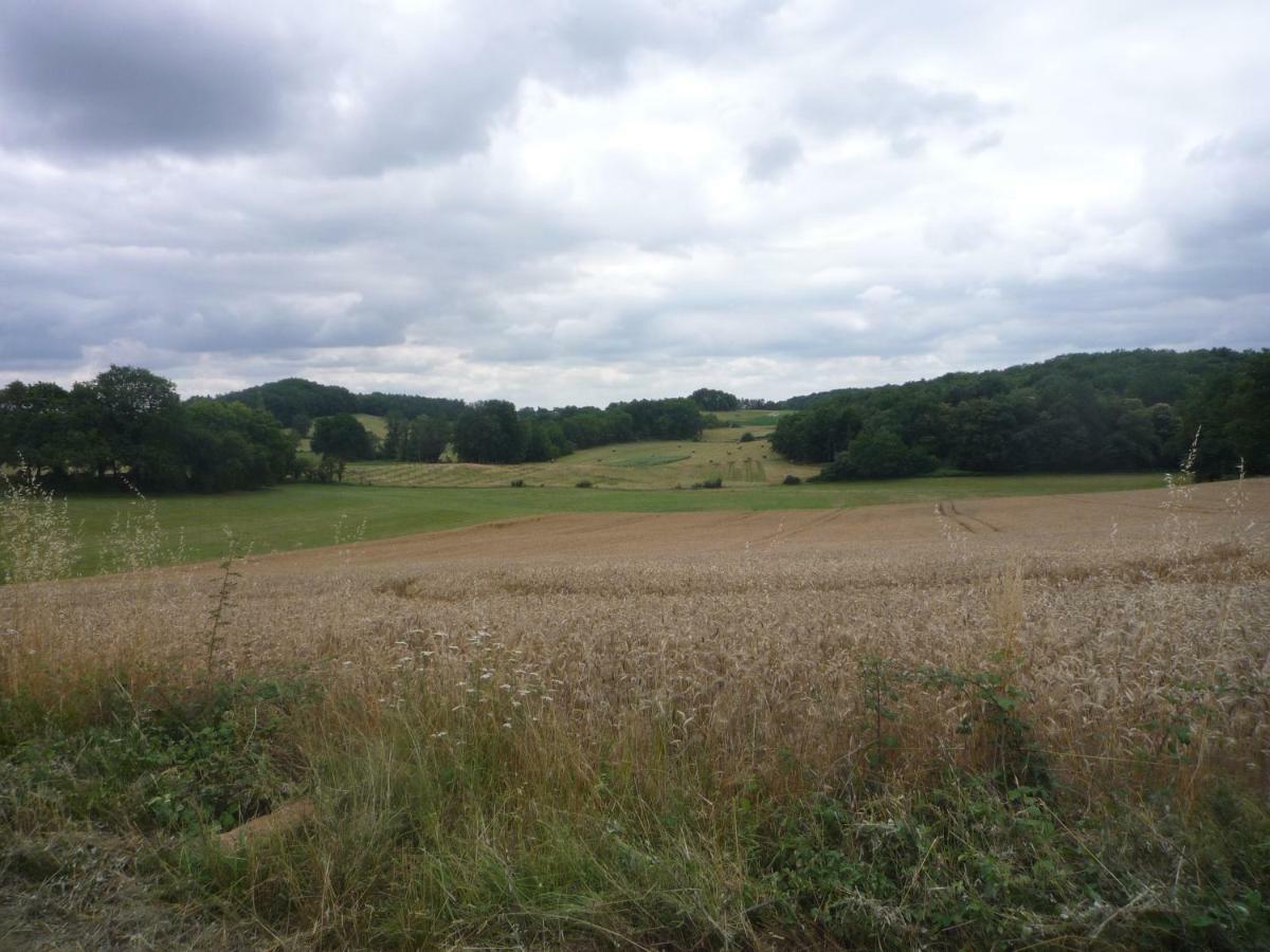 Pontours La Ferme De Bousserand מראה חיצוני תמונה