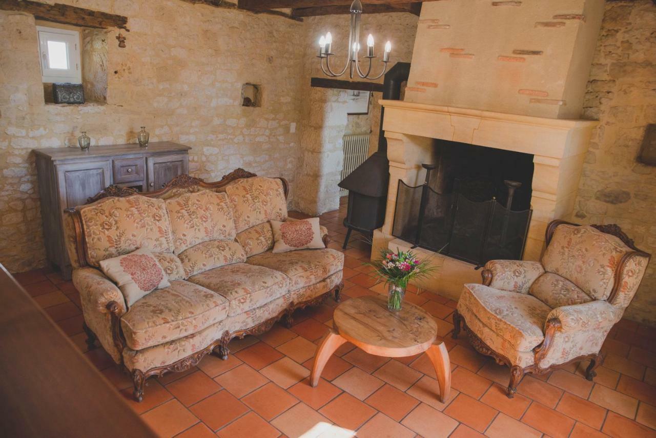 Pontours La Ferme De Bousserand מראה חיצוני תמונה
